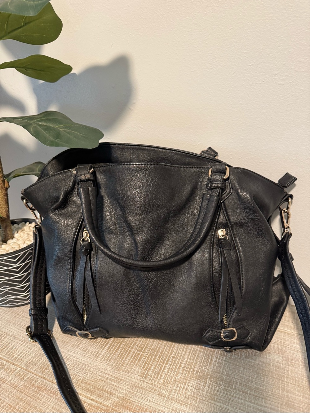 Black Leather Shoulder Bag with Removable Strap